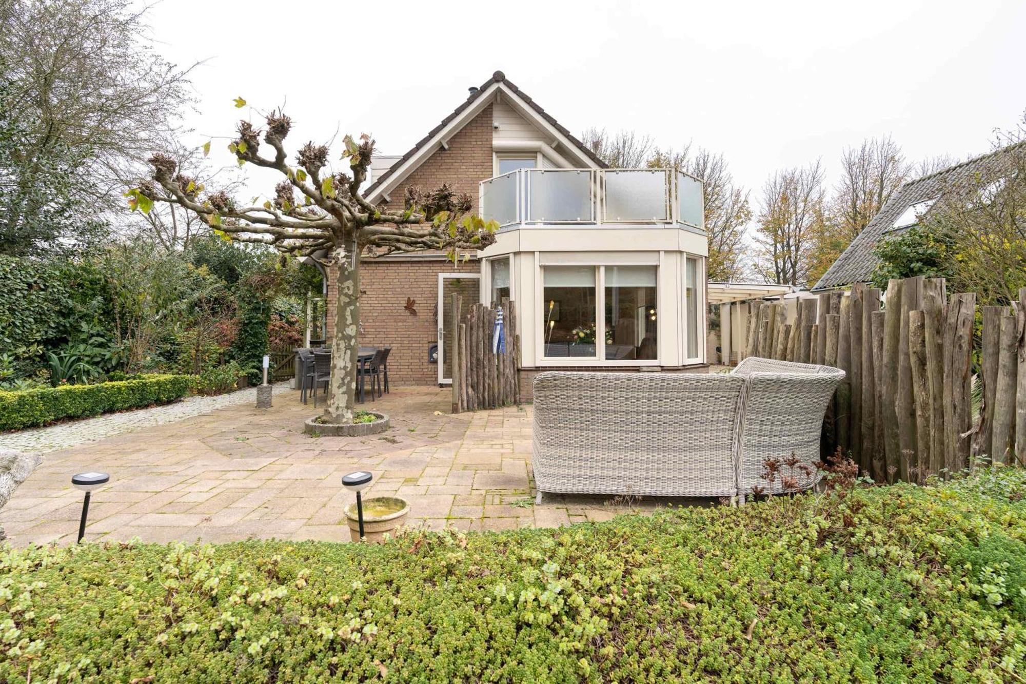 Villa Hello Zeeland - Vakantiewoning Elf Boompjes 83 à Bruinisse Extérieur photo